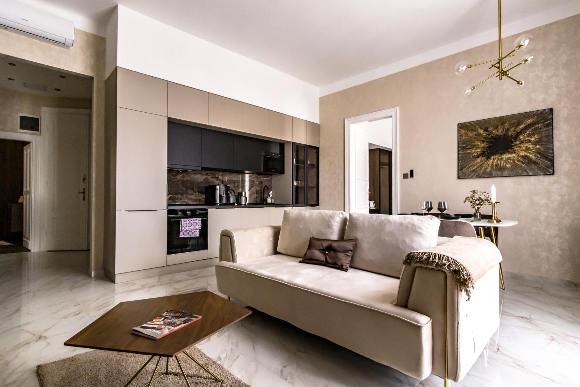 N16 Deluxe Apartment Boedapest Buitenkant foto